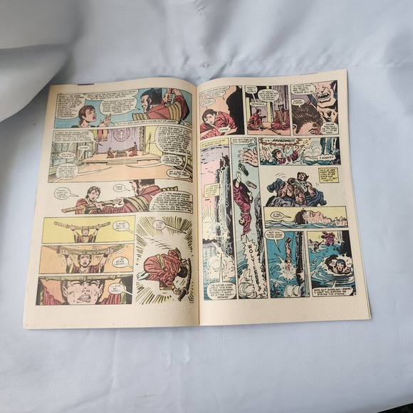 Kitty Pryde and Wolverine Comic Book #4 Marvel Six Issue Limited Series FN BnB - Picture 8 of 9